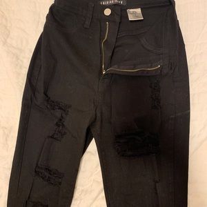 Fashion nova ripped black high waisted jeans